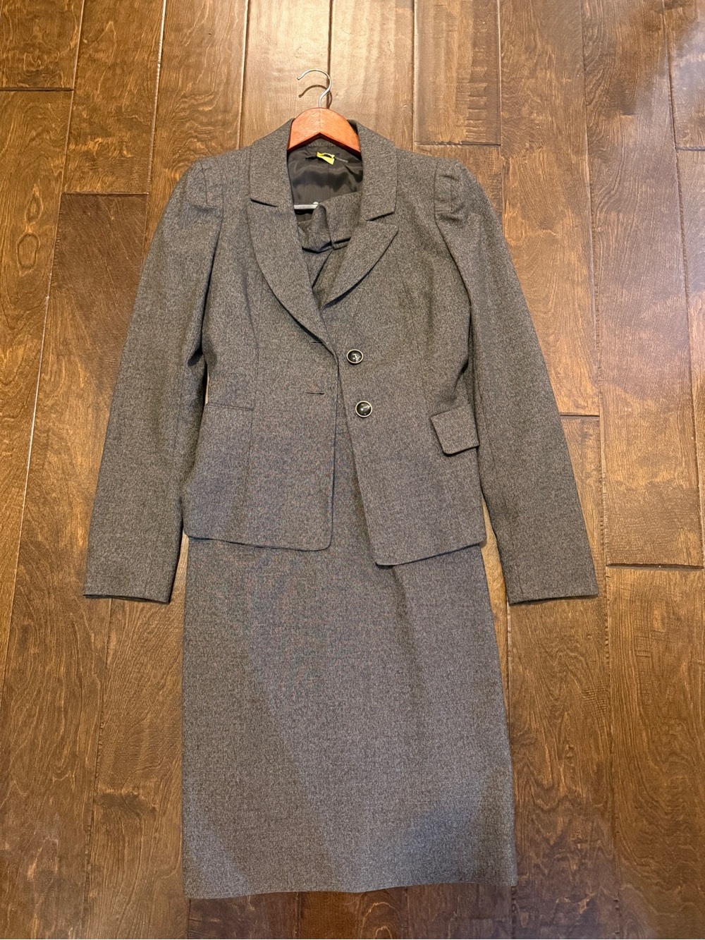 Women's Two-Piece Suit Jacket & Dress - Classic Tailored Style